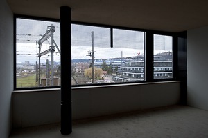 Bild:  Toni-Areal: Bauphase Bemusterung Fassade Fenster