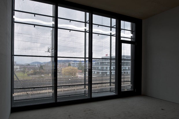 Bild:  Toni-Areal: Bauphase Bemusterung Fassade Fenster