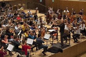 Picture: Orchester der Zürcher Hochschule der Künste, Leitung Larry Rachleff