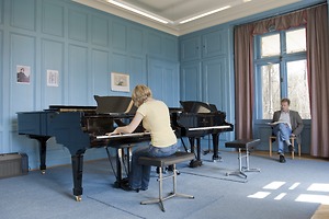 Picture: Klavier bei Karl-Andreas Kolly