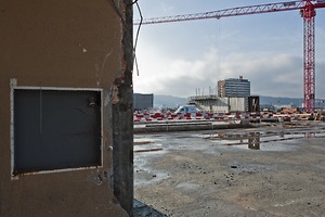 Bild:  Toni-Areal: Bauphase Abbruch aussen