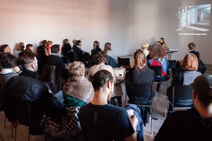 Picture: MFA Symposium Feeling Molecularized, 2019, lecture by Hannah Wallenfels, photo by Jonathan Daza Ospina