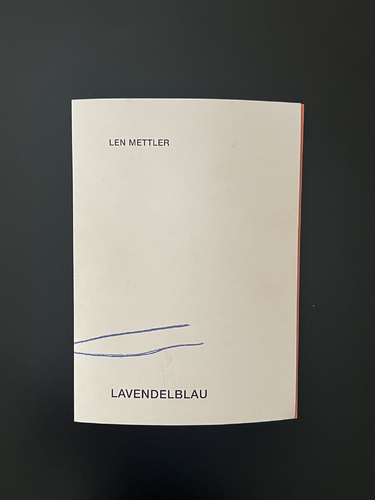 Bild:  LAVENDELBLAU