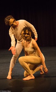 Picture: «Tradition» – A Contemporary Dance Artistic Research