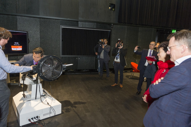 Bild:  Hong Kong Chief Executive Carrie Lam visited Zurich University of the Arts