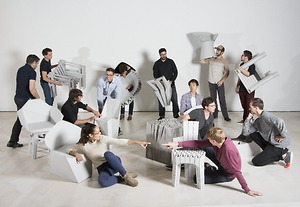Picture: Stuhl aus Karton