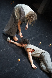 Picture: CASA - Ein Physical Theatre-Stück ohne Worte.