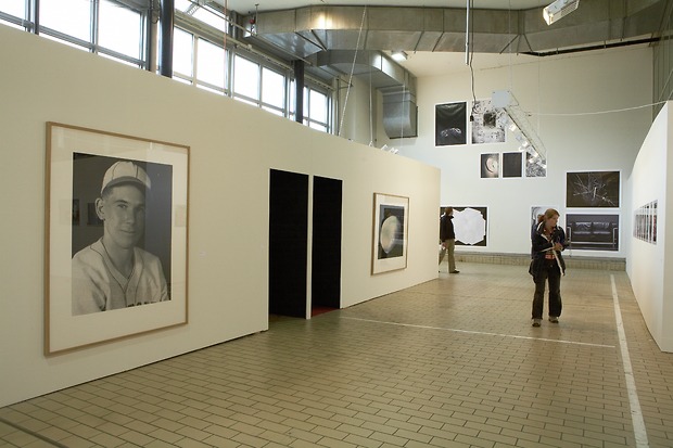 Picture: Vertiefung Fotografie -Diplomausstellung 2007