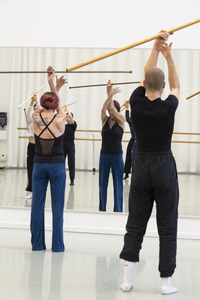 Bild:  Unterrichtssituation BA Dance - Denise Lampart