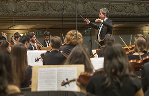 Bild:  2014.10.22. Orchesterakademie - Werke von I. Strawinsky und E. Varèse - P.-A. Valade, Leitung